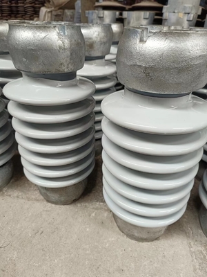 ANSI RT-208 de Stevige Postisolatie Licht Gray Glazed Customized Size van de Kernpost