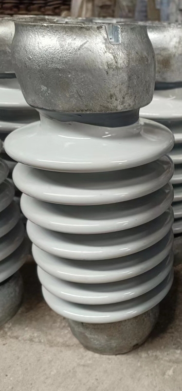 ANSI met hoge weerstand RT-208 de Stevige Postisolatie Licht Gray Glazed van de Kernpost