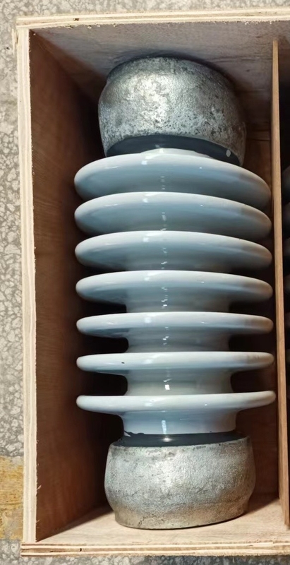 ANSI met hoge weerstand RT-208 de Stevige Postisolatie Licht Gray Glazed van de Kernpost
