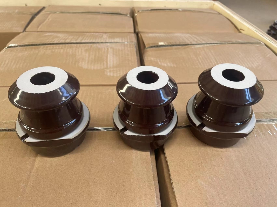 Bruine Verglaasde DT1-630-Beschikbare Oem van de de Ringsisolatie van het Transformatorporselein