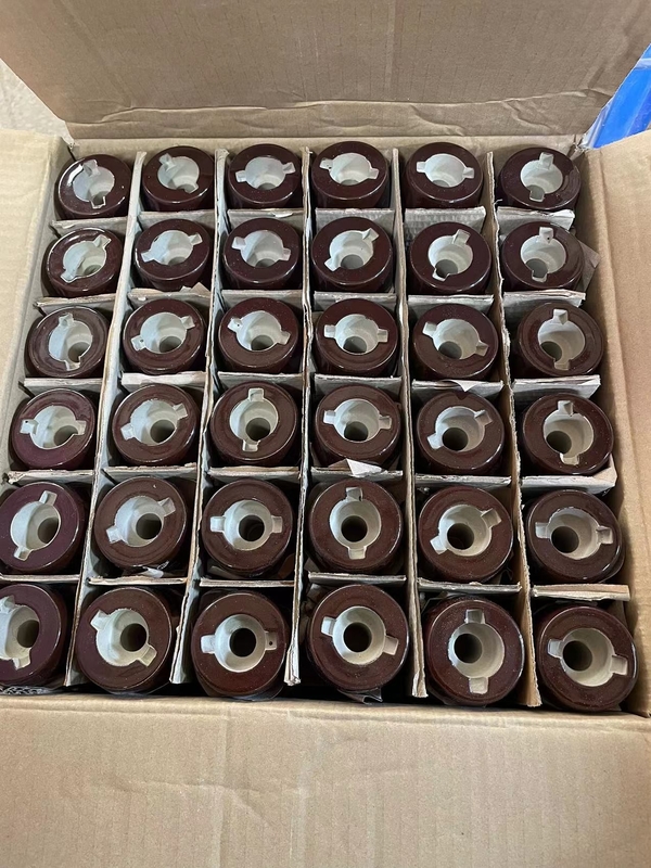 het Porseleinoem van 1kV 200A trekt Loodtransformator Ringend Verglaasd Bruin